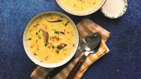 Сливочный суп с пшеном и вешенками