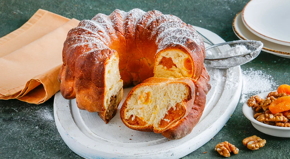 Пасхальный венок с тремя начинками