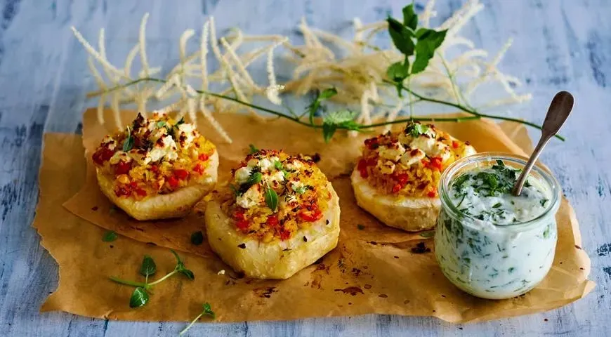 Рецепт фаршированных клубней сельдерея с рисом, кешью и брынзой