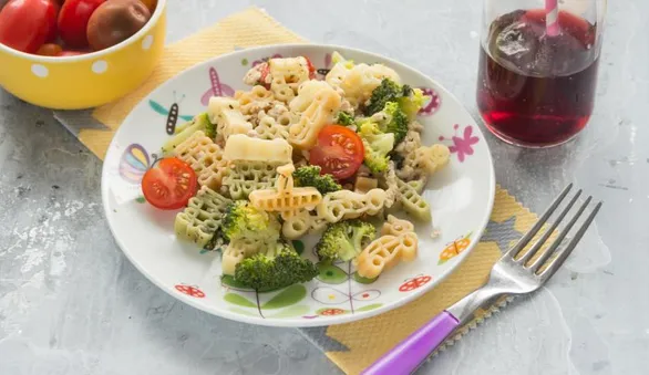 Макароны с фаршем и брокколи