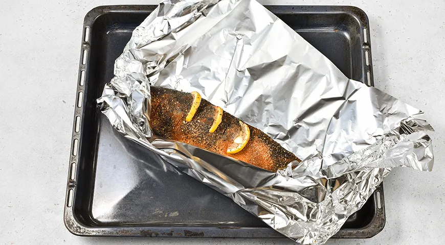 Терпуг, запеченный в фольге