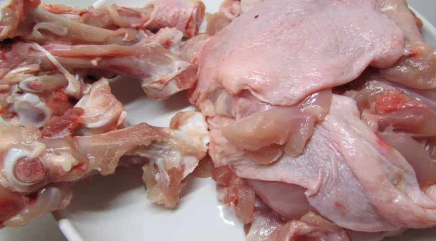 Курица филе и костей. Филе из голени курицы. Бедро, голень, филе куриное.