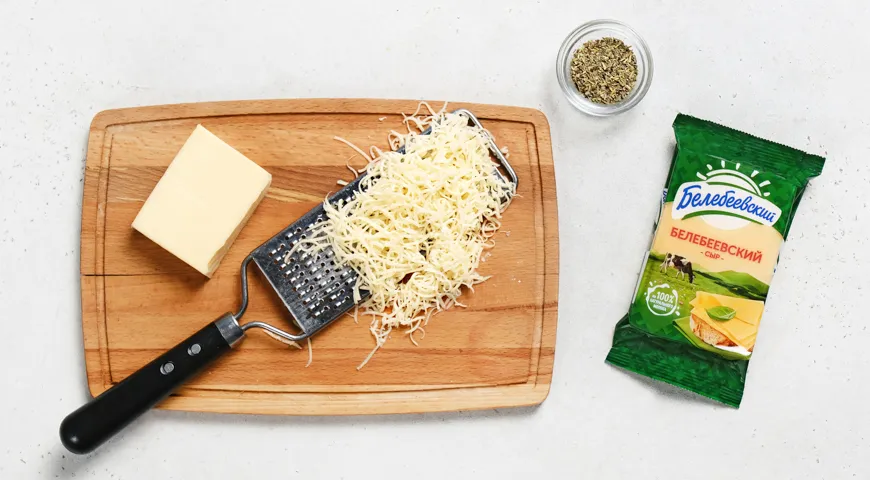 Пасхальные гнезда с сыром и травами