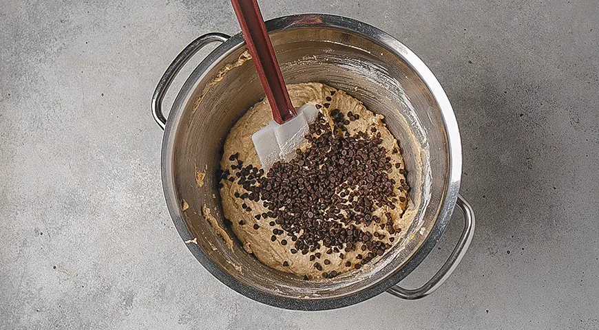 Банановый кекс с шоколадной крошкой