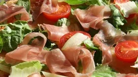 Простые рецепты с черри и мясной гастрономией