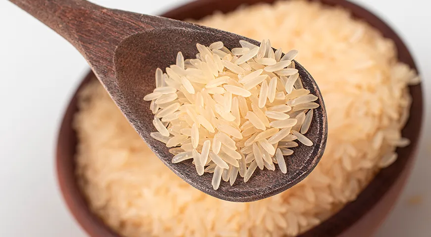 Пропаренный рис считают оптимальным выбором для тех, кто ищет баланс между пользой и удобством приготовления