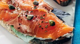 Рецепты с каперсами, молочной продукцией и мясом