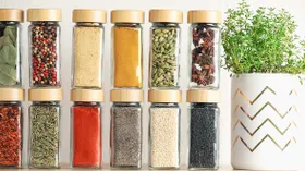 Чем заменить мускатный орех: лучшие альтернативы для любых блюд