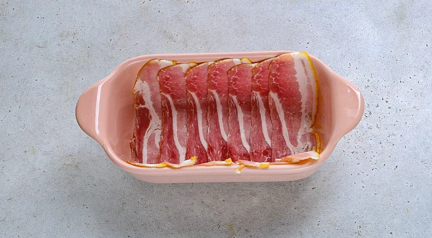 Запеченный паштет с фисташками