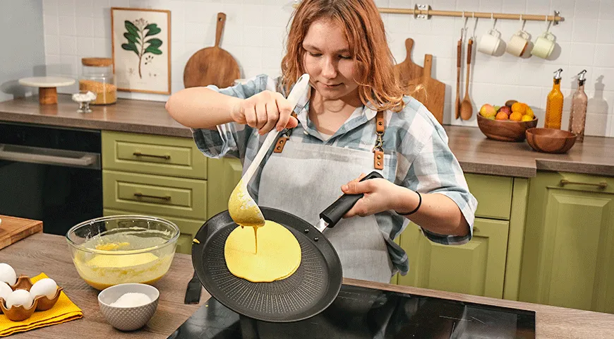 Желтые блины с маскарпоне