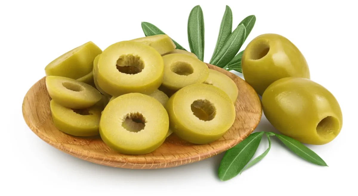 Зеленые оливки без косточек, консервированные