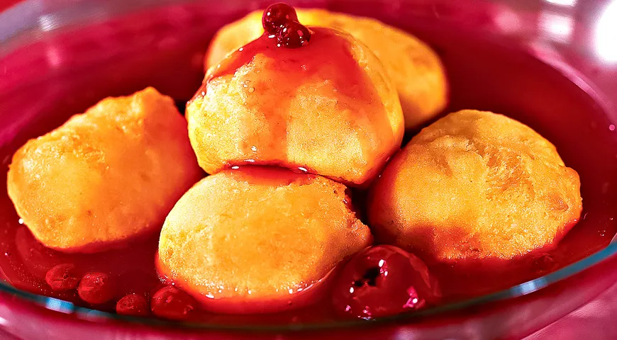 Шарики творожные с вишневым творогом