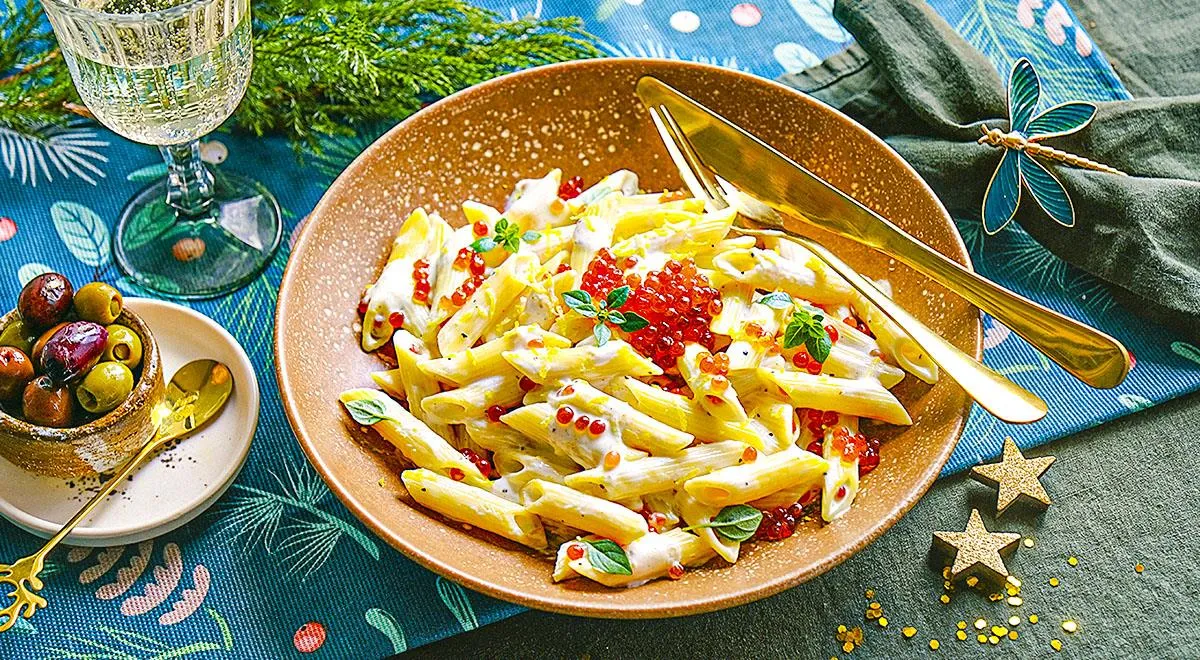 Пенне с икорным соусом