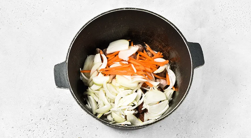 Гречка по-купечески в казане