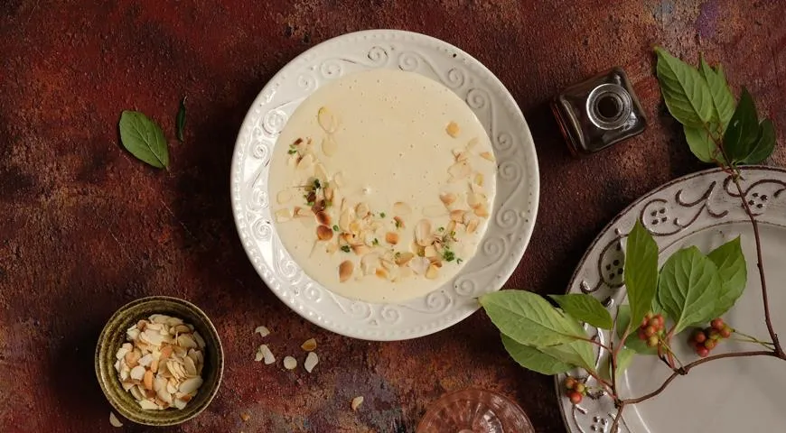 Английский миндальный суп из викторианской эпохи