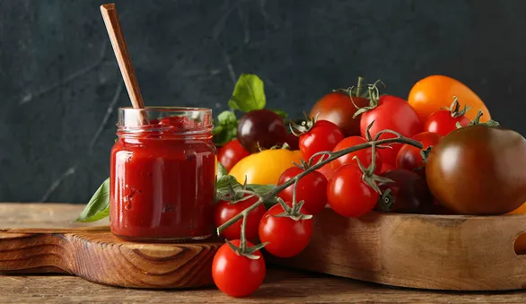 Домашний кетчуп на любой вкус: 10 оригинальных рецептов из слив, яблок, свеклы и других неожиданных ингредиентов