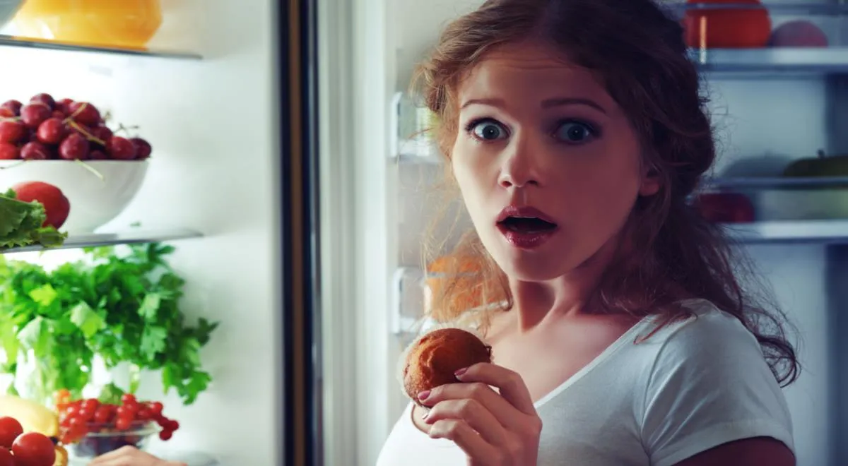 обед. ужин на двоих. фрукты после обеда. после ужина.