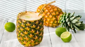 Коктейли во фруктах: как приготовить и красиво подать