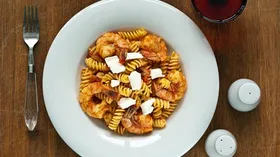 Рецепты на обед с сыром Фета и макаронами