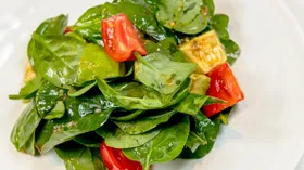 Рецепты с томатом и шпинатом