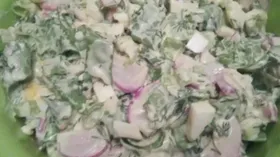 Салат из редиса с яйцом
