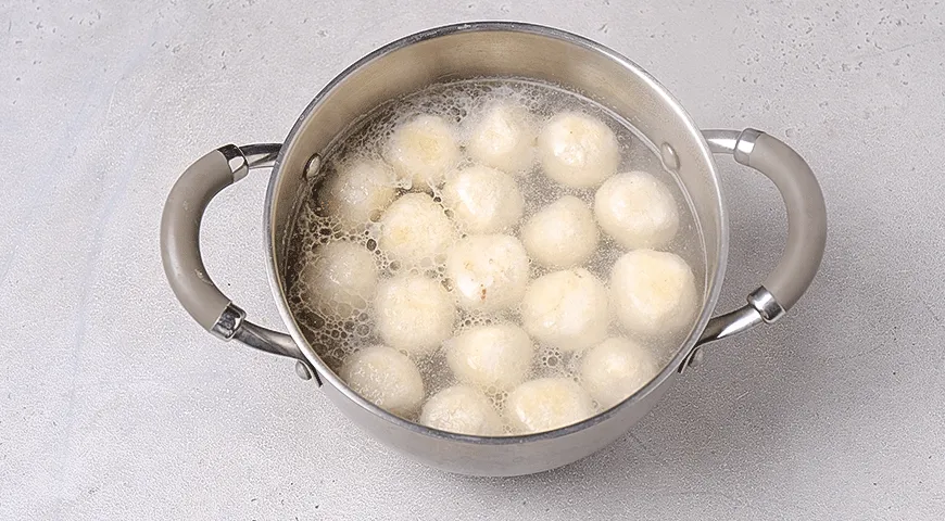 Ленивые вареники с голубикой