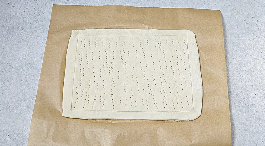 Тарт с брокколи и орехами