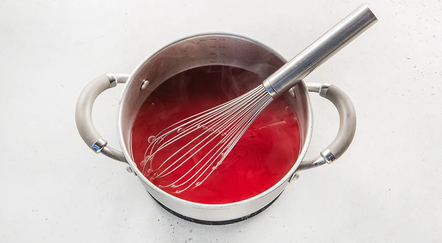 Кисель из компота и крахмала