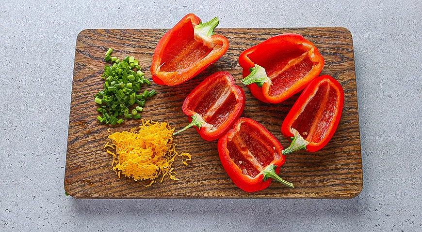 Перцы, фаршированные курицей и сливочным сыром