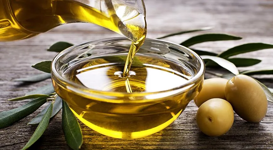 Растительные масла, особенно - оливковое, чрезвычайно важны для нормального функционирования нашего организма