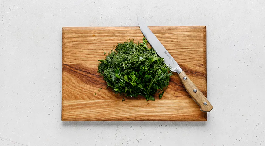 Куриное филе в сметанно-томатном соусе