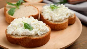 В России утвердили новый ГОСТ на творог — вот что изменится