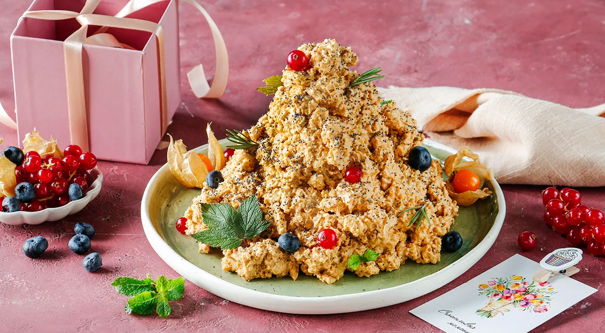 Торт «Муравейник» с вареной сгущенкой