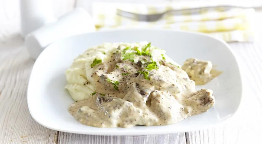 печень тушеная в сметане. приготовление говяжьей печени с горчицей. как замариновать печень говяжью. печень говяжья самсон. говяжья печень с горчицей.