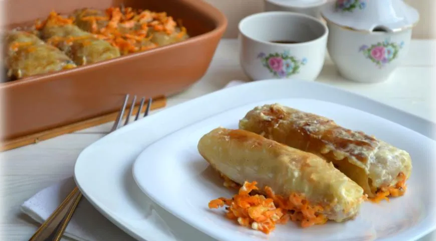 Постные голубцы с рисом, грибами и оливками