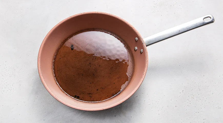 Домашние драники с колбасой и сыром