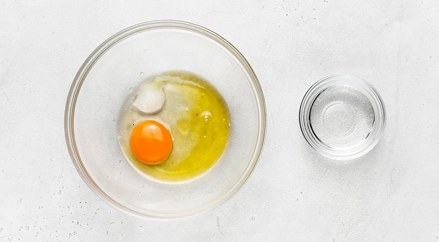 Домашний суп с чесночными галушками