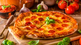 Как приготовить пиццу в духовке: секреты идеального теста, вкусной начинки и технология выпекания