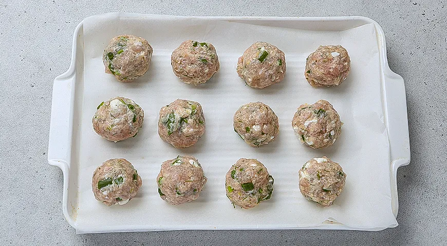 Фрикадельки из индейки с фетой