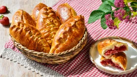 Рецепты с яйцом куриным, крахмалом и кефиром