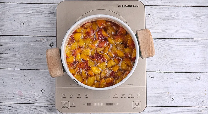 Варенье из персиков с кардамоном