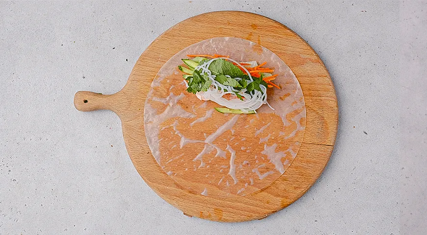 Спринг-роллы с креветками