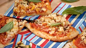Рецепты с пармезаном, сыром Моцарелла и мясной гастрономией