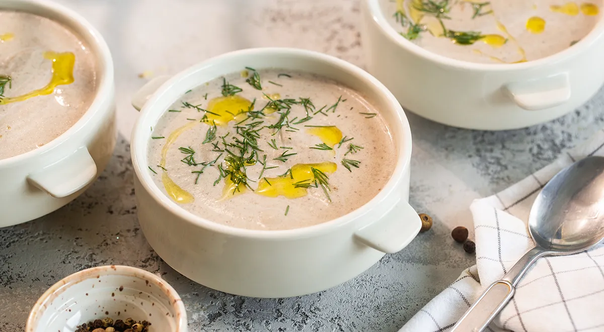 Сырный крем-суп с шампиньонами