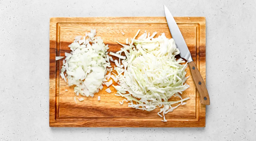 Борщ с тушёнкой