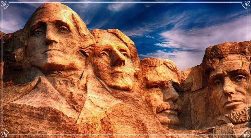 Маунт Рашмор Нешнел Мемориал с изображением 4 президентов США