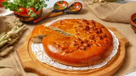 Традиционная выпечка народов России: от блинов до чебуреков — подробный гид от историка русской кухни