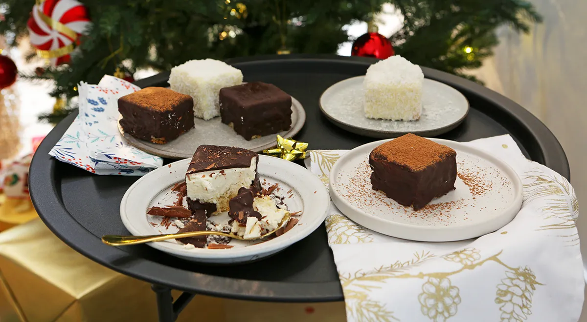 Рецепт мини-тортиков «Птичье молоко» с белым и темным шоколадом