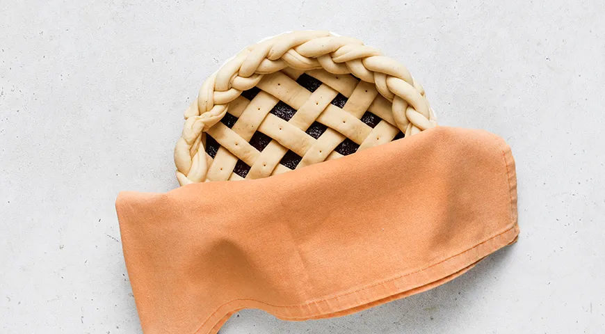 Открытый пирог с повидлом «Мамин»