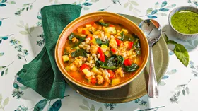 Суп из индейки с перловкой и овощами